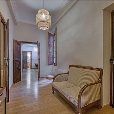 Superbe Appartement 95M2 Proche Arenes- Parking Offert ニーム エクステリア 写真