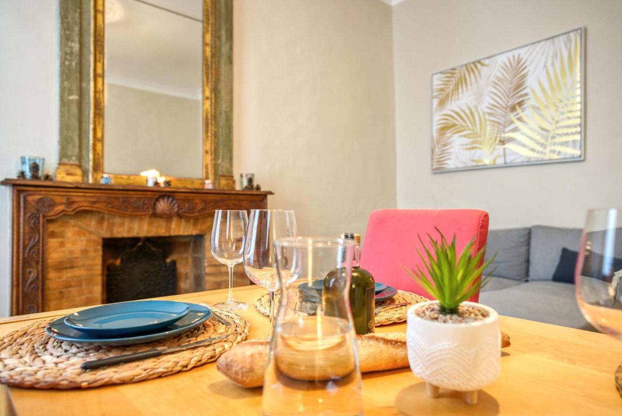 Superbe Appartement 95M2 Proche Arenes- Parking Offert ニーム エクステリア 写真