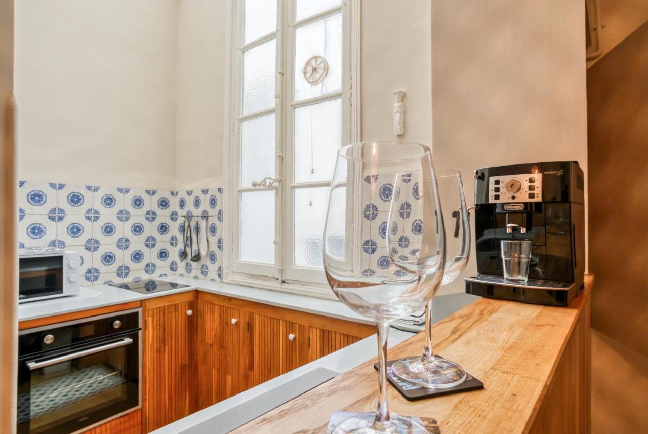 Superbe Appartement 95M2 Proche Arenes- Parking Offert ニーム エクステリア 写真