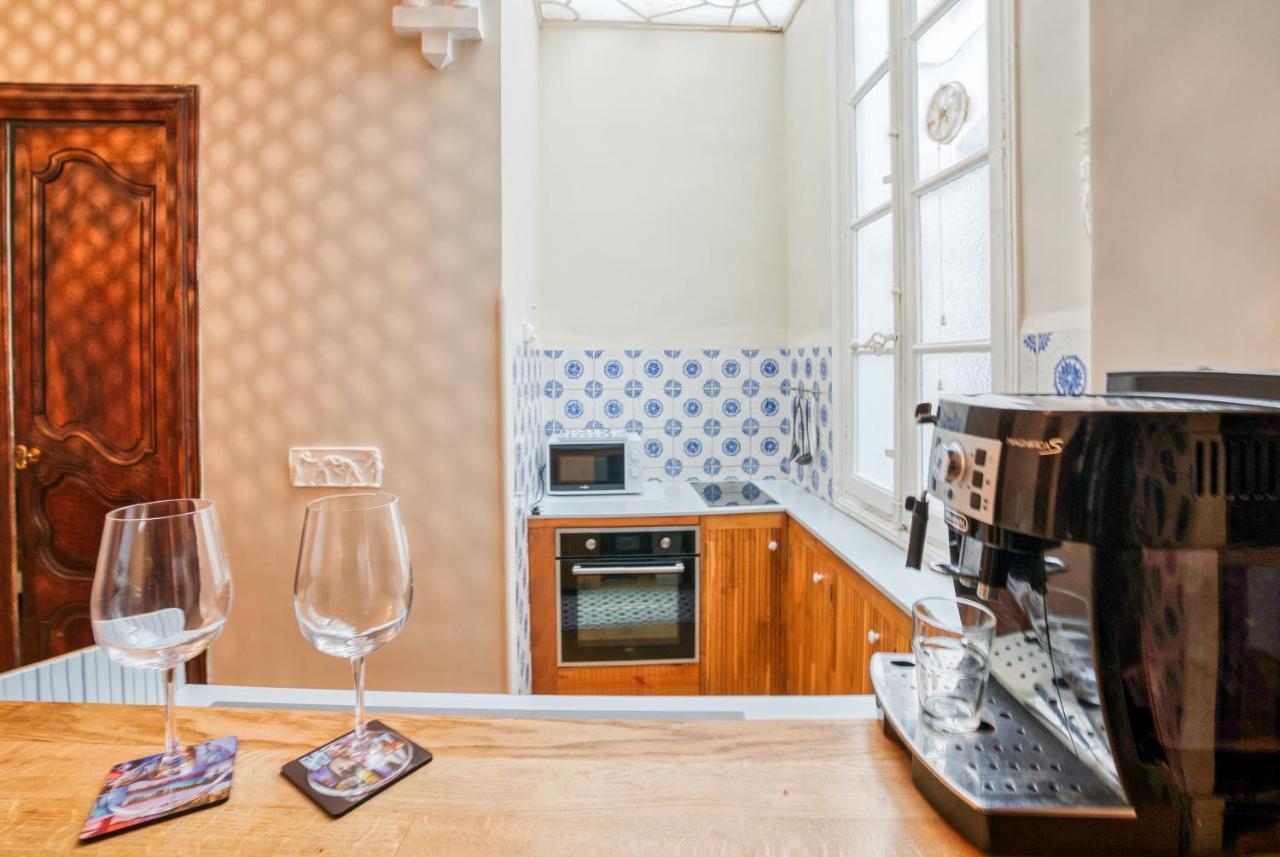 Superbe Appartement 95M2 Proche Arenes- Parking Offert ニーム エクステリア 写真