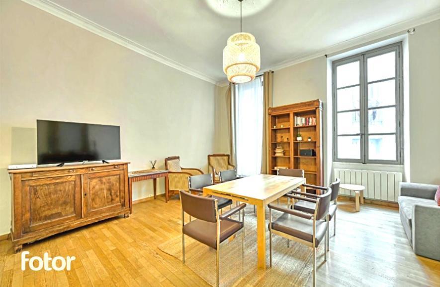 Superbe Appartement 95M2 Proche Arenes- Parking Offert ニーム エクステリア 写真